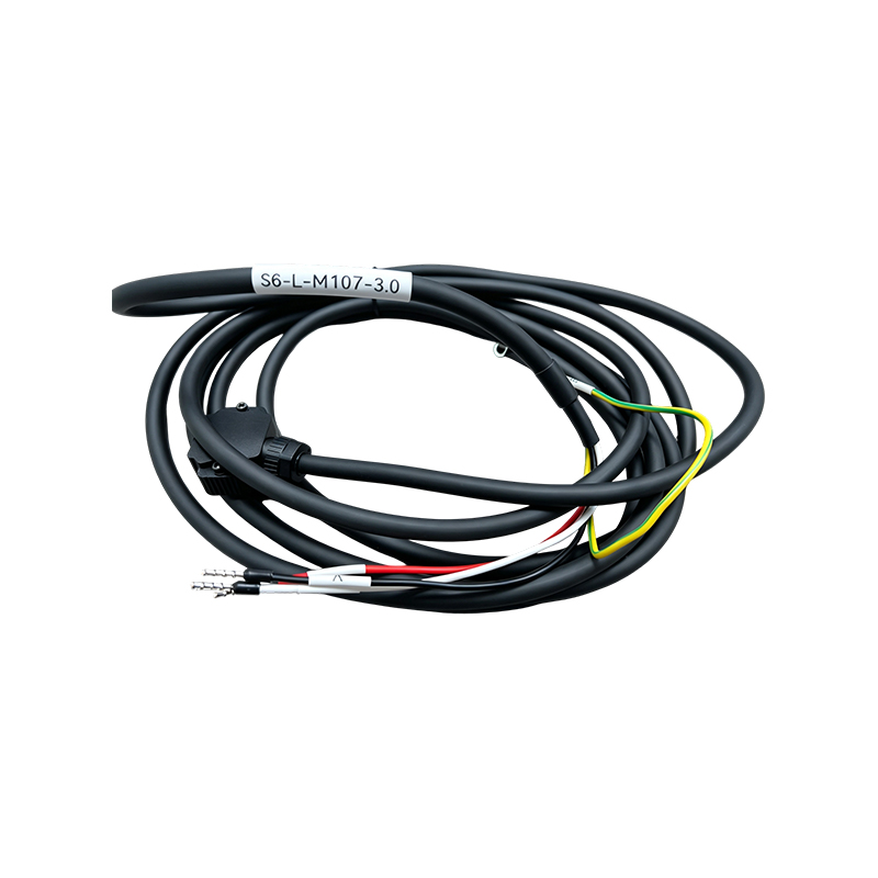 Servo napájecí kabel S6-L-M107-3.0